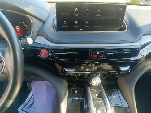 Used 2023 Acura MDX SH-AWD w/ Technology Package image 13