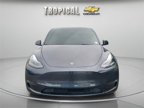 Used 2024 Tesla Model Y Performance image 8