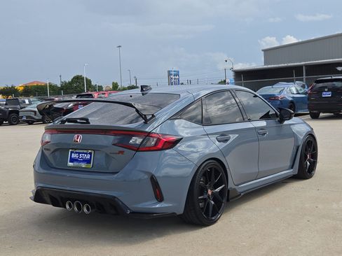 Certified 2024 Honda Civic Type R image 3
