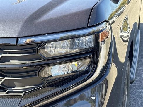 New 2025 Ford Expedition Max Active image 10