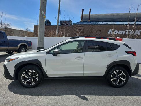 Used 2024 Subaru Crosstrek 2.0i Premium AWD/4WD image 10