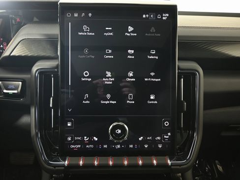 Used 2025 GMC Yukon AT4 image 28