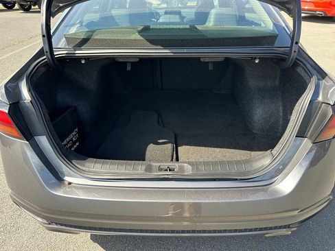 Used 2019 Nissan Altima 2.5 SR w/ SR Premium Package FWD image 41