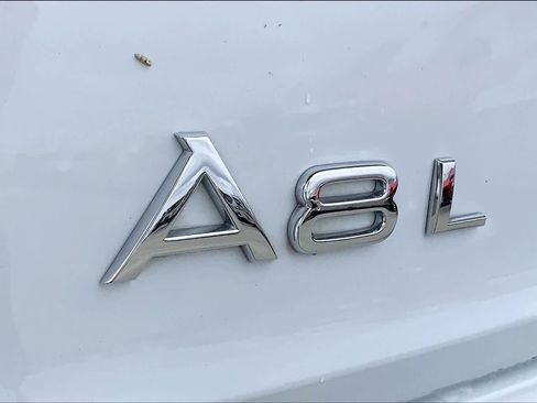 Used 2021 Audi A8 L 3.0T w/ Executive Plus Package image 30