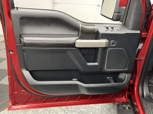 Used 2019 Ford F150 Raptor w/ Equipment Group 802A Luxury AWD/4WD image 9