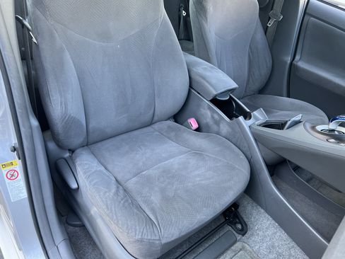 Used 2010 Toyota Prius Three FWD image 22