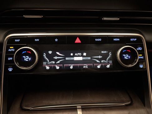 Certified 2023 Genesis GV80 2.5T w/ Prestige 20" Package image 20