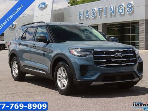 Certified 2025 Ford Explorer Active RWD image 1