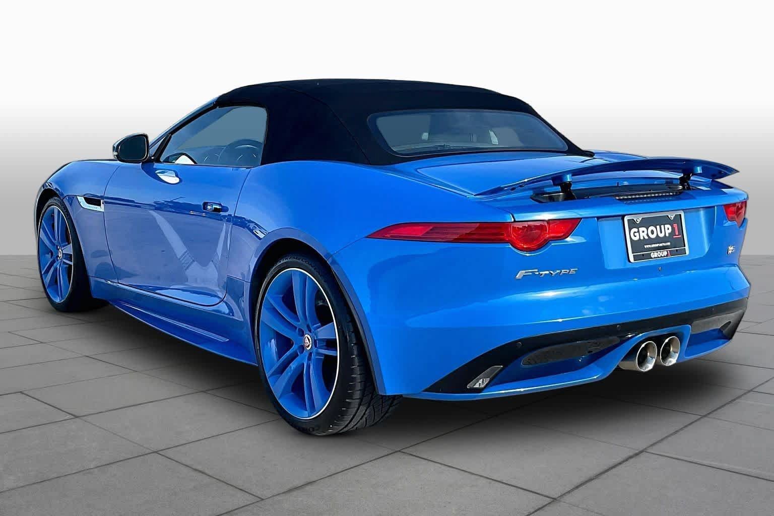 Used 2017 Jaguar F-TYPE S RWD image 11