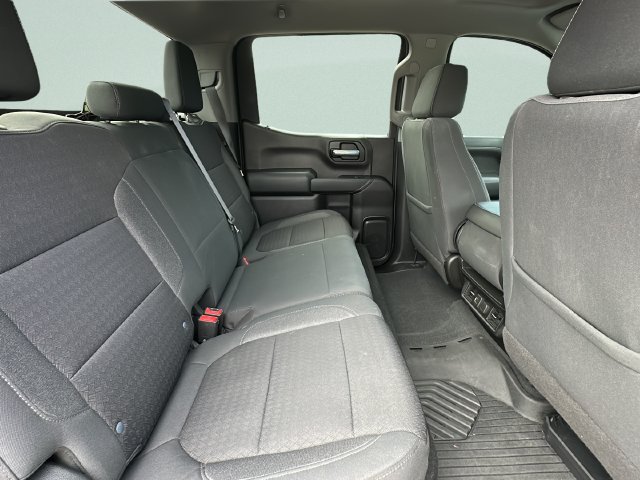 Used 2021 Chevrolet Silverado 1500 LT w/ Z71 Off-Road Package AWD/4WD image 19