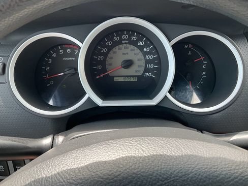 Used 2009 Toyota Tacoma 4x4 Access Cab image 12