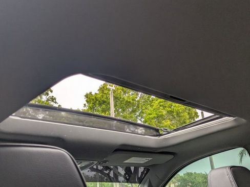 Used 2025 GMC Sierra 1500 Denali image 24