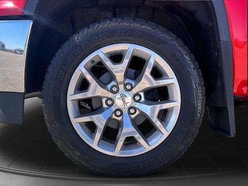 Used 2018 GMC Sierra 1500 SLT w/ SLT Premium Package AWD/4WD image 40