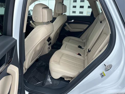 Used 2018 Audi Q5 2.0T Premium Plus image 10
