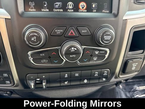 Used 2017 RAM 1500 Big Horn AWD/4WD image 30