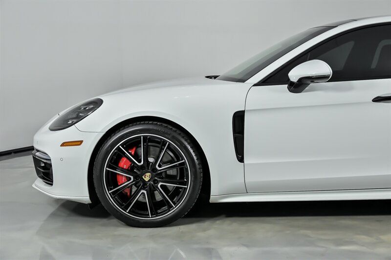 Used 2020 Porsche Panamera GTS AWD/4WD image 6