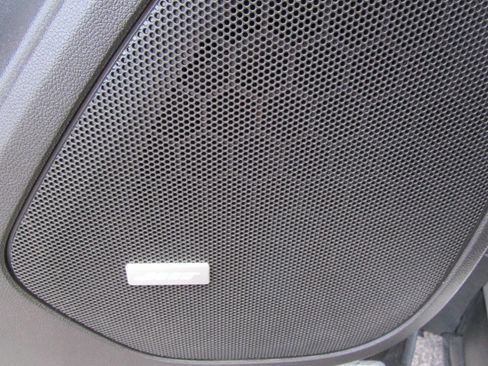 Used 2019 Chevrolet Blazer RS image 16