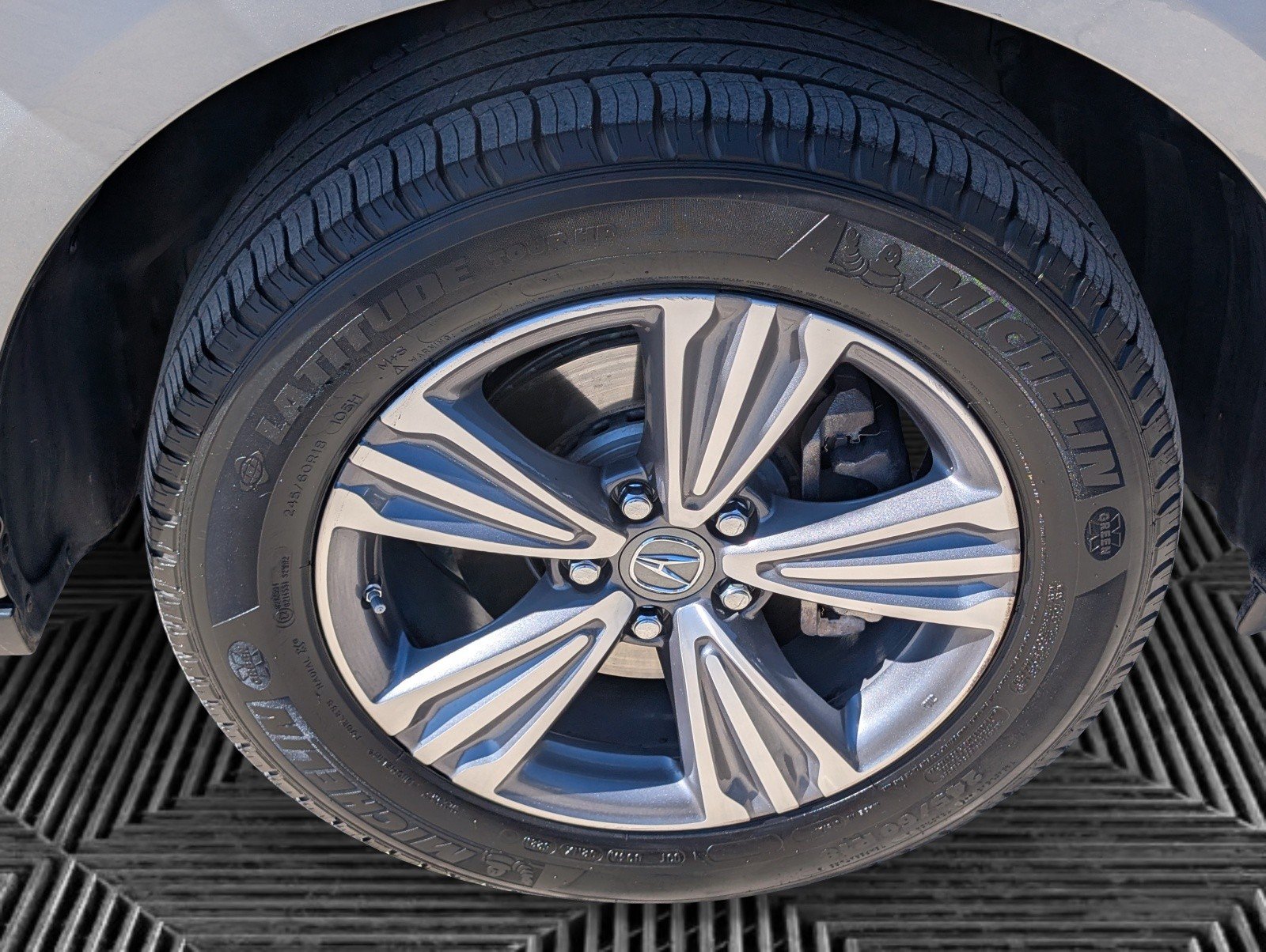 Certified 2019 Acura MDX FWD image 29