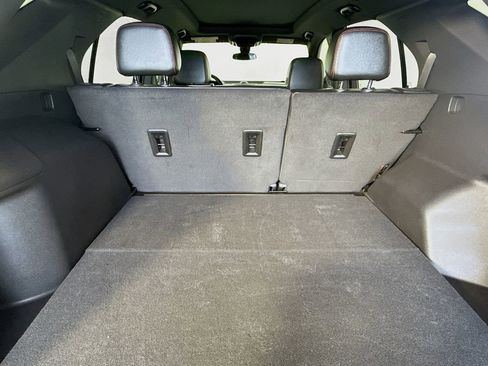 Used 2024 Chevrolet Equinox RS w/ RS Leather Package image 27