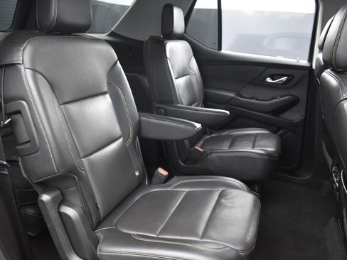 Used 2018 Chevrolet Traverse Premier w/ LPO, 'HIT The Road' Package image 28