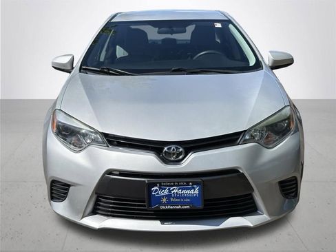 Used 2016 Toyota Corolla LE FWD image 3