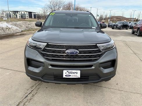 Certified 2022 Ford Explorer XLT image 11
