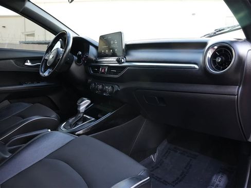 Used 2021 Kia Forte GT-Line w/ GT-Line Premium Package image 23