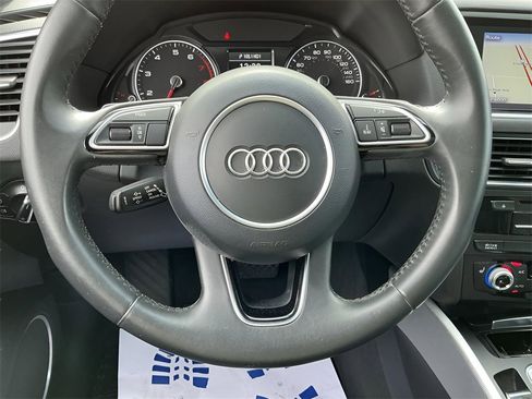 Used 2017 Audi Q5 2.0T Premium Plus w/ Technology Package image 30