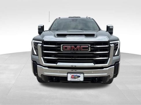 Certified 2024 GMC Sierra 2500 SLT w/ Max Trailering Package AWD/4WD image 9