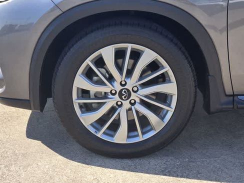 Certified 2023 INFINITI QX50 Luxe AWD/4WD image 8
