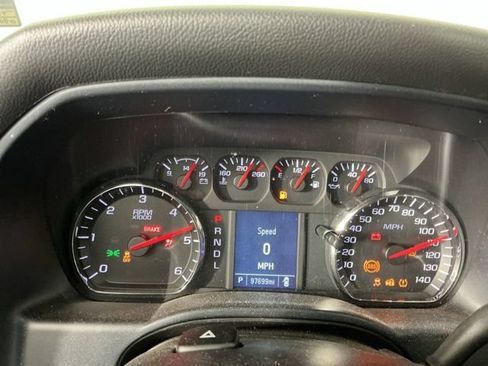 Used 2017 GMC Sierra 1500 2WD Regular Cab image 10