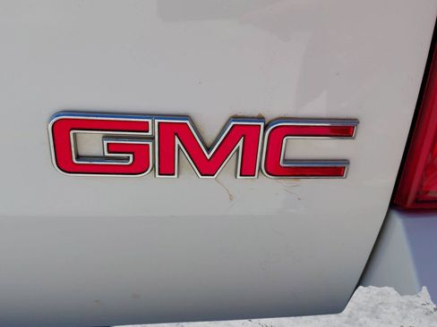 Used 2014 GMC Yukon XL SLT AWD/4WD image 19
