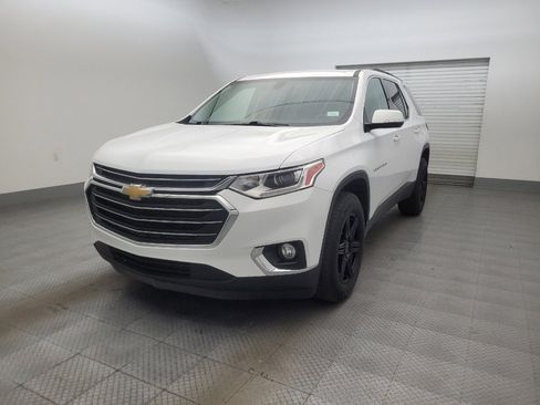 Used 2020 Chevrolet Traverse LT FWD image 15