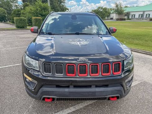 Used 2018 Jeep Compass Trailhawk w/ Cold Weather Group AWD/4WD image 10
