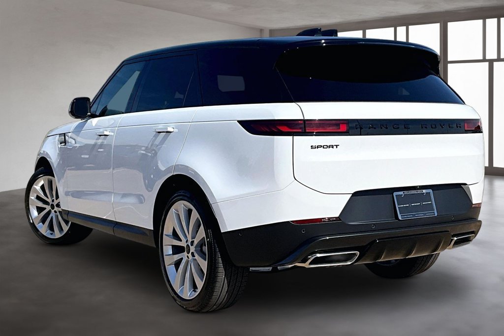 New 2027 Land Rover Range Rover Sport SE AWD/4WD image 3