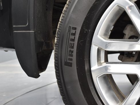 Used 2022 GMC Sierra 1500 SLT image 42