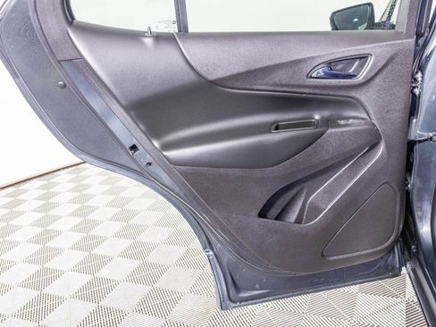 Used 2019 Chevrolet Equinox LT w/ Driver Convenience Package image 42