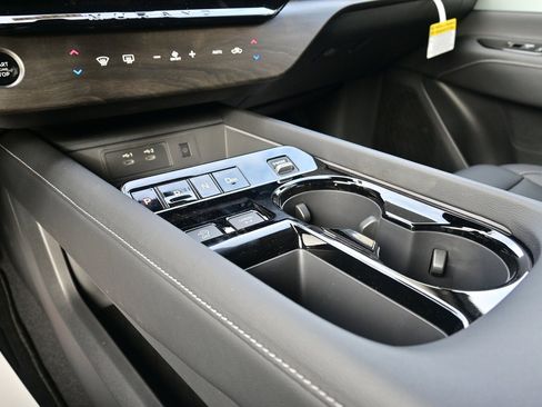 New 2025 Nissan Murano SL AWD/4WD image 26