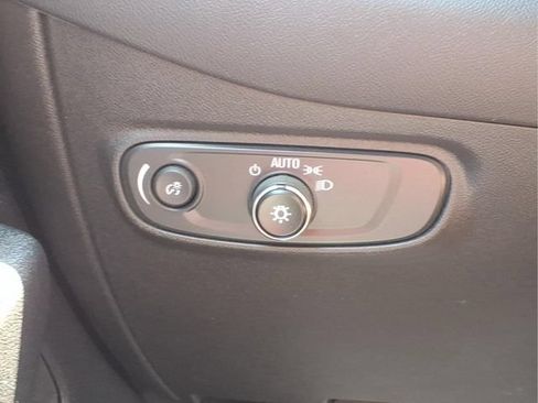 Used 2024 Chevrolet Equinox LS w/ LS Convenience Package FWD image 13