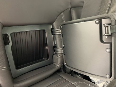 Used 2026 GMC Sierra 1500 AT4X image 24