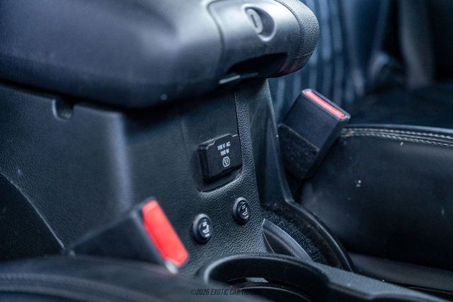 Used 2017 Jeep Wrangler Unlimited Rubicon w/ Connectivity Group AWD/4WD image 70
