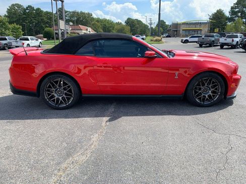 Used 2012 Ford Mustang Shelby GT500 w/ SVT Performance Pkg RWD image 4
