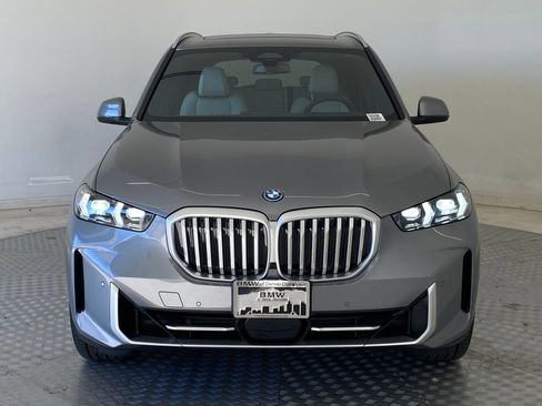 Used 2026 BMW X5 xDrive50e w/ Premium Package AWD/4WD image 5