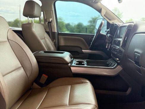 Used 2018 Chevrolet Silverado 2500 LTZ w/ Duramax Plus Package AWD/4WD image 16