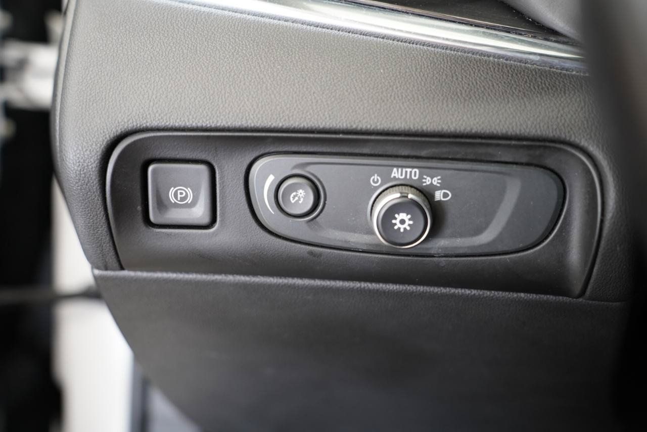 Used 2019 Buick Enclave Essence FWD image 22