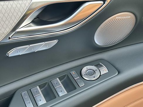 New 2026 Genesis GV80 3.5T Prestige image 18