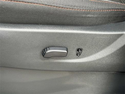 Used 2024 Nissan Frontier PRO-4X w/ Off-Road Protection Package image 30