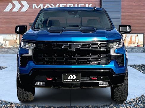 Used 2022 Chevrolet Silverado 1500 LT Trail Boss w/ LT Trail Boss Premium Package image 2