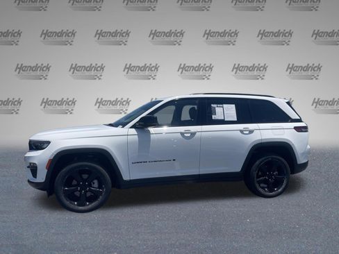 Used 2023 Jeep Grand Cherokee Limited w/ Luxury Tech Group II AWD/4WD image 6