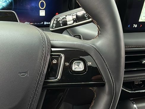 New 2026 Lincoln Aviator Reserve image 23